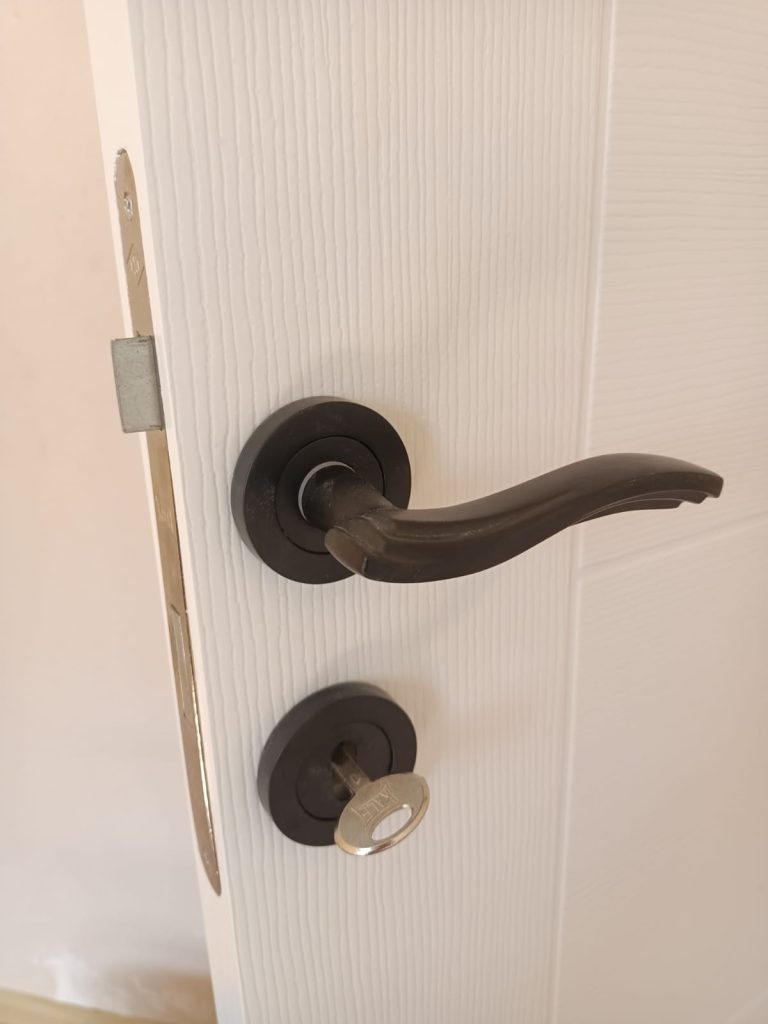 eck-kapi (5) eck-kapi (5)